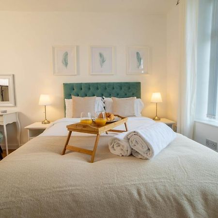 Vibrant City Centre - King Bed, Entire Apartment Кембридж Экстерьер фото